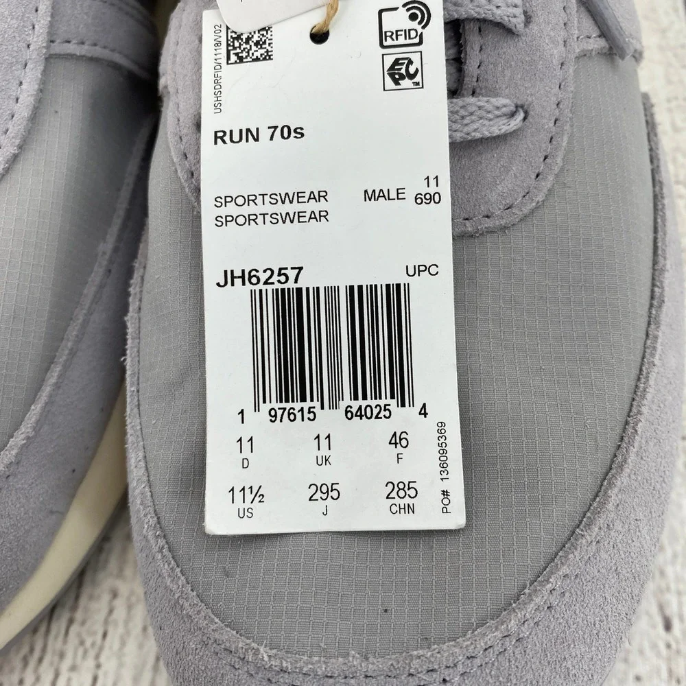 Adidas Run 70s Sneakers Mens 11.5 Grey Halo Retro Athletic Shoes Casual Comfort